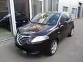 Lancia Ypsilon Elefantino 1.2 8V Violett - thumbnail 2