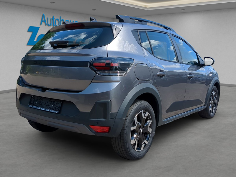 Dacia Sandero III Stepway 1.0 TCe 110 Expression (EURO 6e) — photo 2