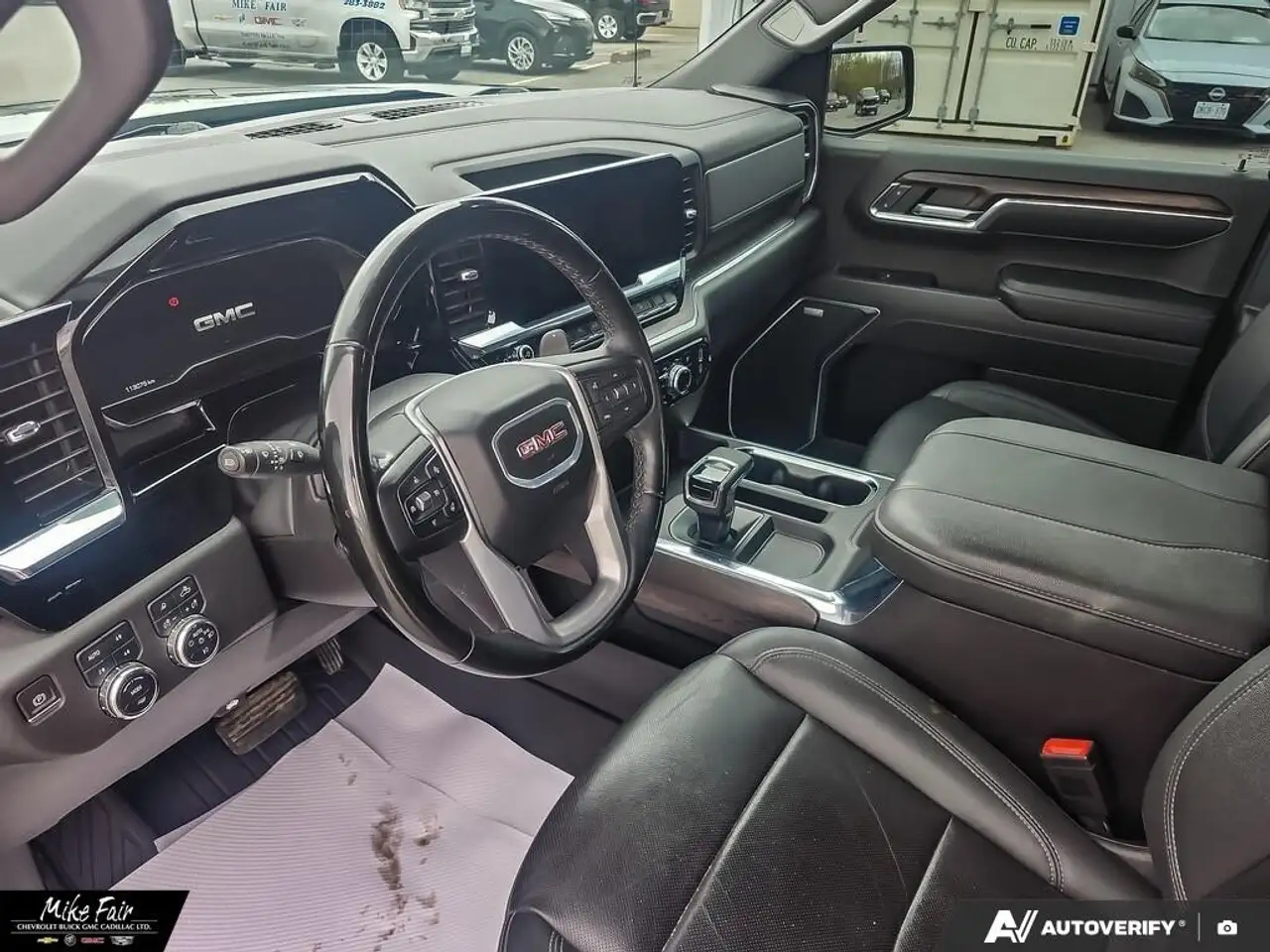 GMC Sierra 1500 снимка GMC Sierra 1500