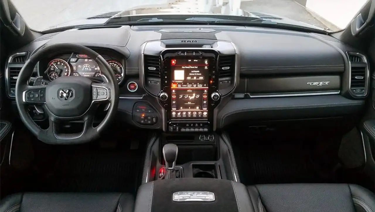 Dodge RAM 2021 — фото 12