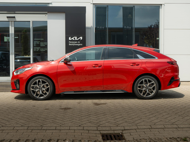 Kia ProCeed / pro_cee'd 1.0 T-GDI GT-Line | Camera | Carplay | Cruise | Na — photo 4
