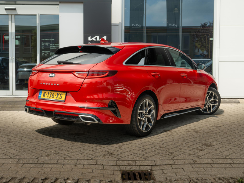 Kia ProCeed / pro_cee'd 1.0 T-GDI GT-Line | Camera | Carplay | Cruise | Na — photo 3
