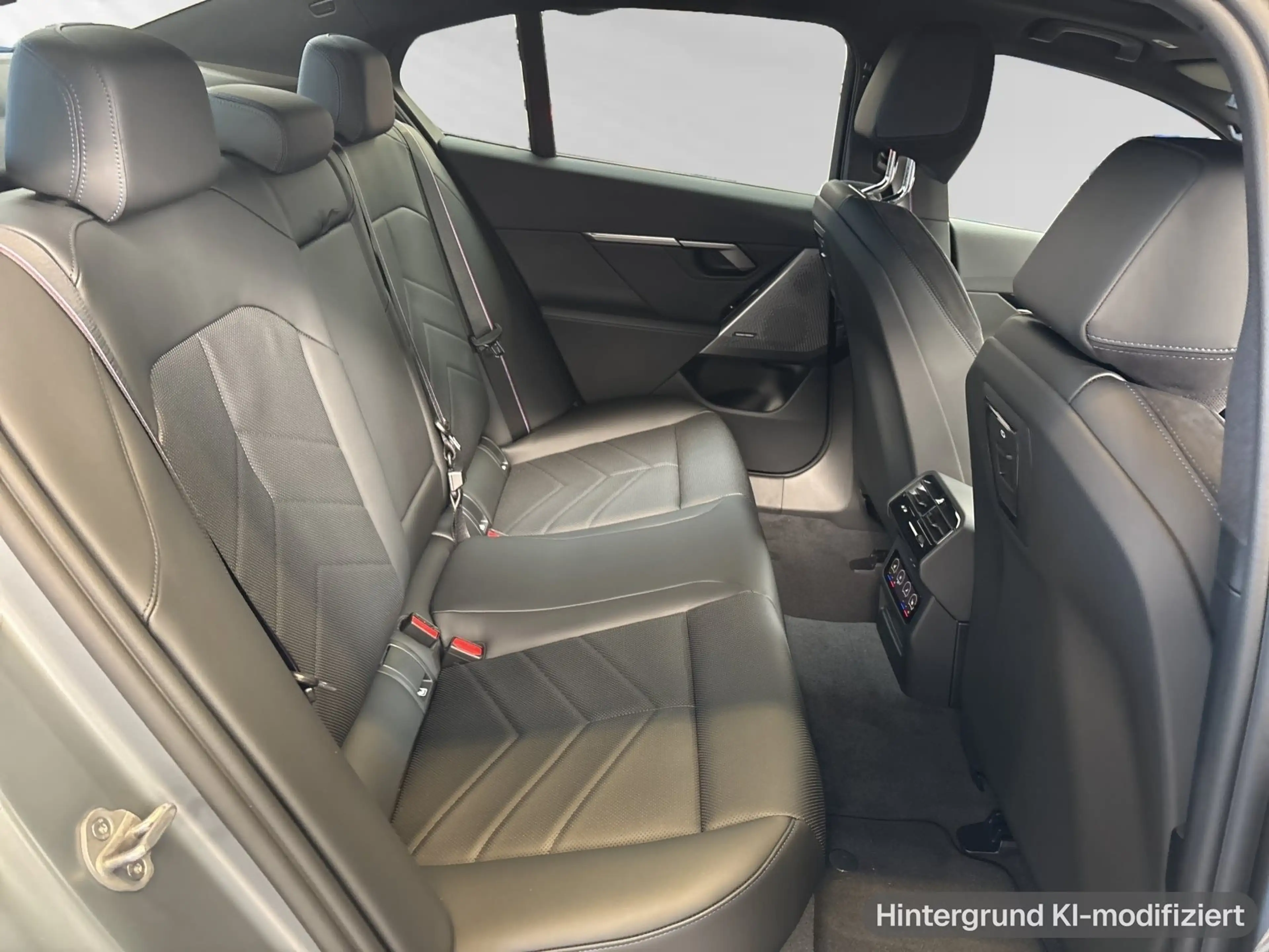 BMW i5 eDrive40 M Sport Pro|Pano|DA&PA-Prof.|H/K — photo 15