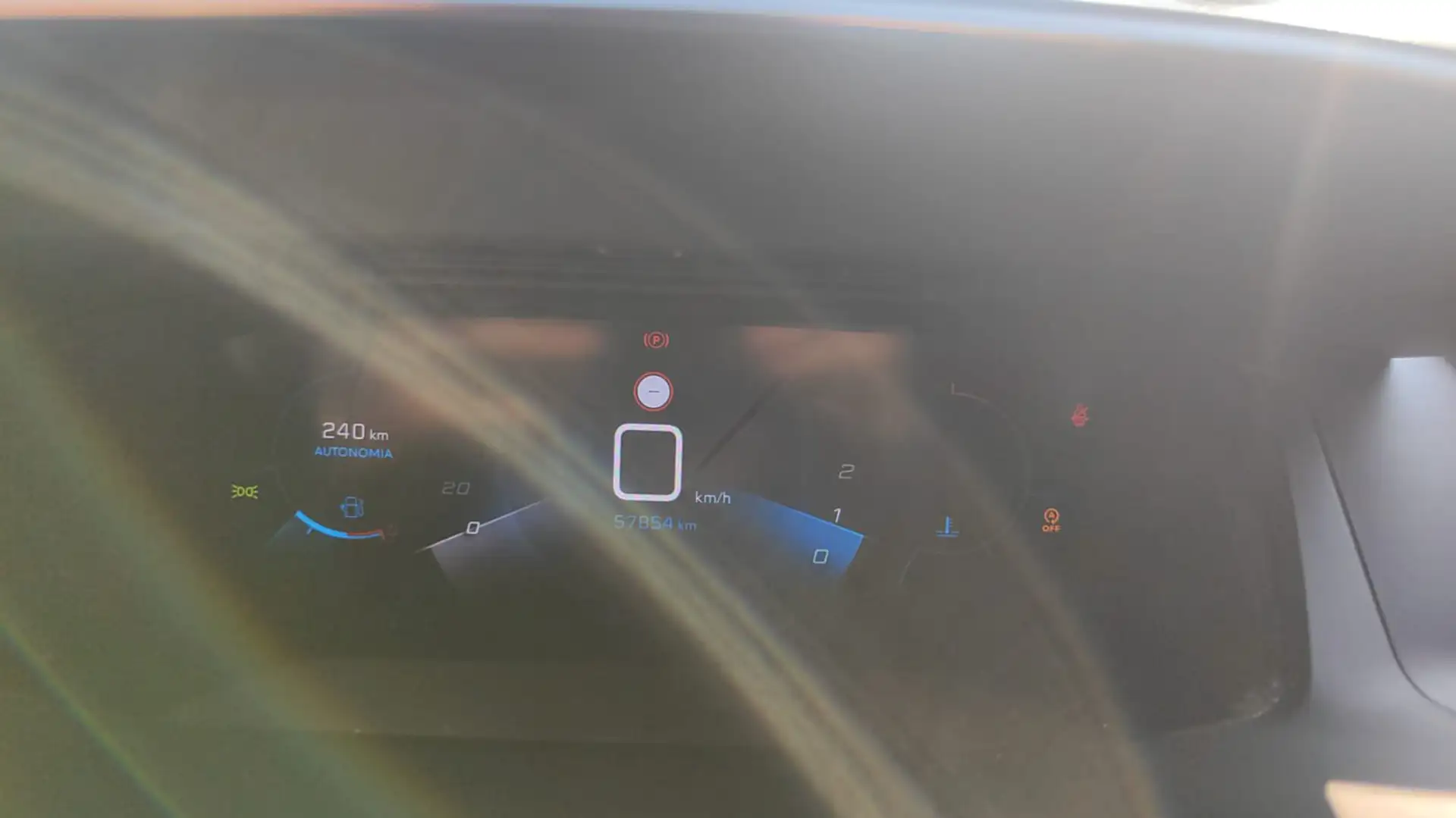 Peugeot 208 BlueHDi 100 Stop&Start 5 porte GT Grigio - 2