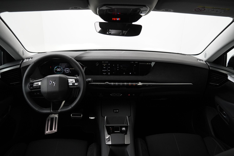 DS Automobiles DS 4 No E-Tense Performance Line Tech Pack 58.3 kWh | C — photo 4
