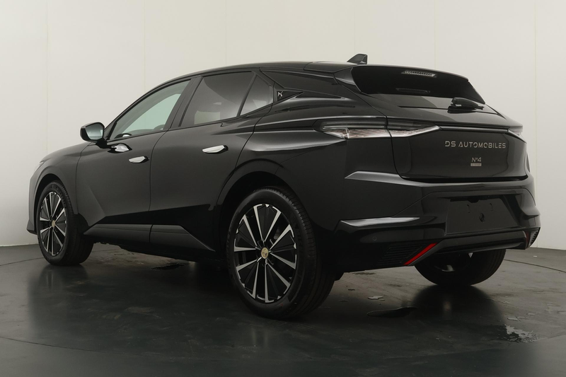 DS Automobiles DS 4 No E-Tense Performance Line Tech Pack 58.3 kWh | C — photo 11