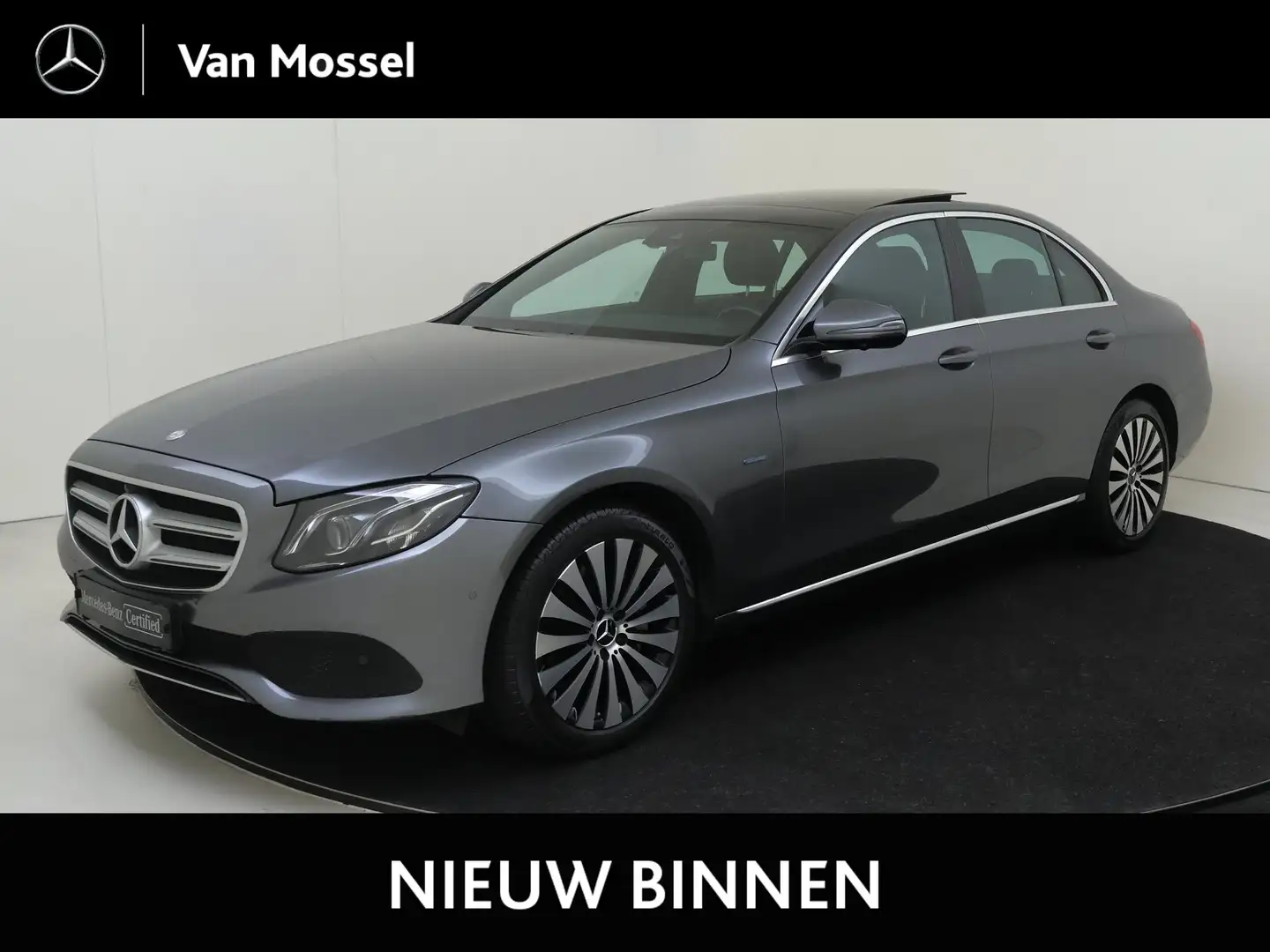 Mercedes-Benz E 350 e / Stoelverwarming / 360Graden-Camera / Panaroma- Grau - 1