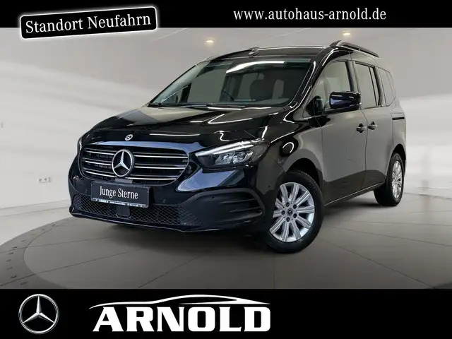 Mercedes-Benz Classe T T 180 Progressive AHK LED KeylessGo Navi Kamera BC