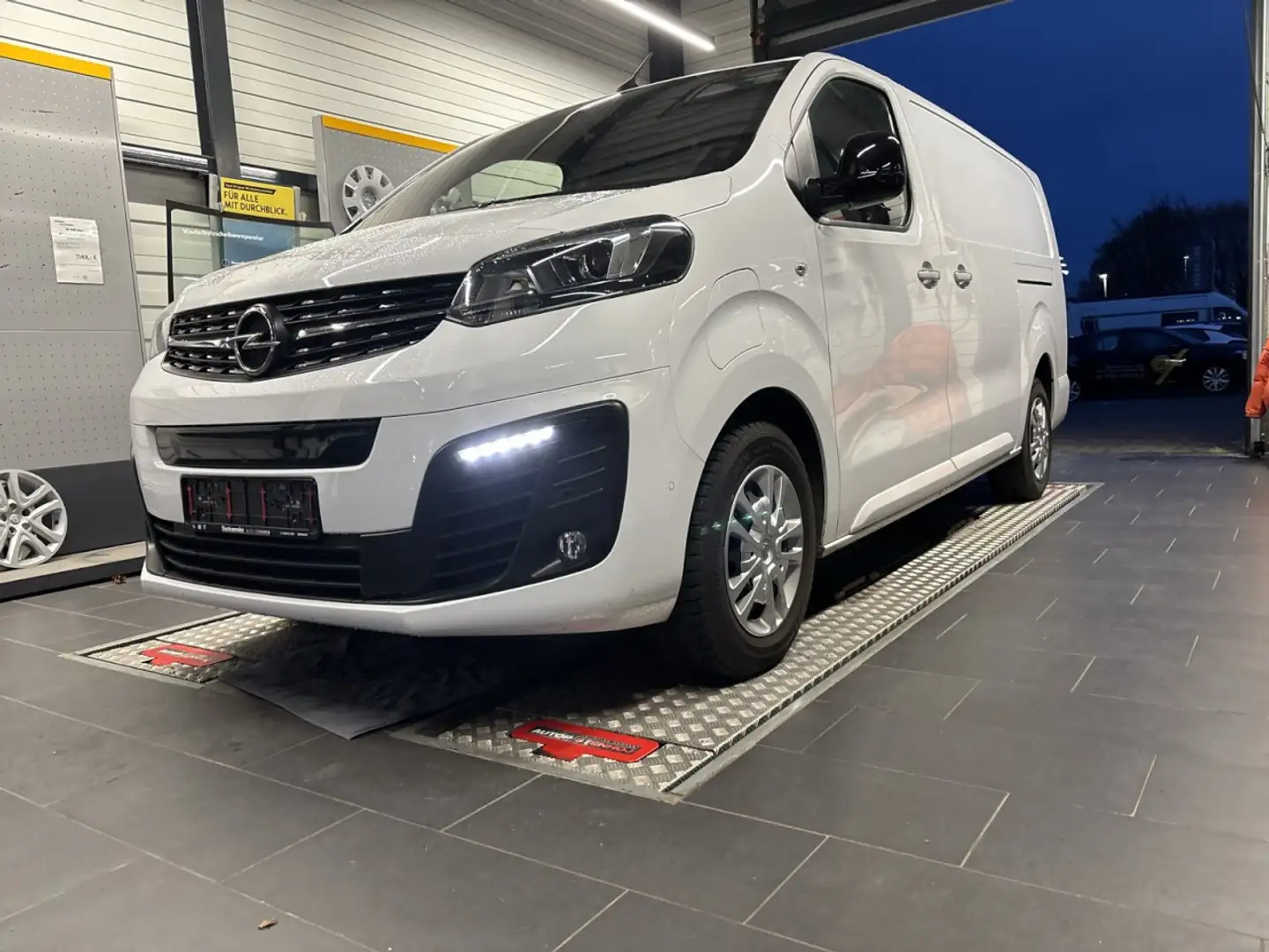 Opel Vivaro-e Cargo Elegance L 50kWh-Batterie Weiß - 2