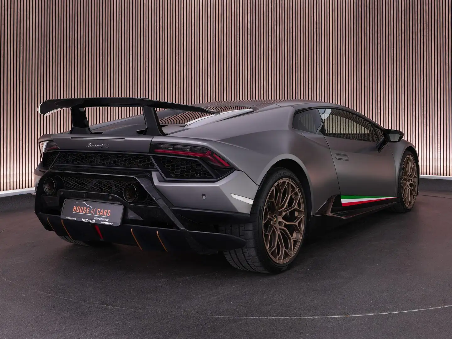Lamborghini Huracán Performante 5.2 V10 |grigio titans|lift|Sensonum|A Gris - 2