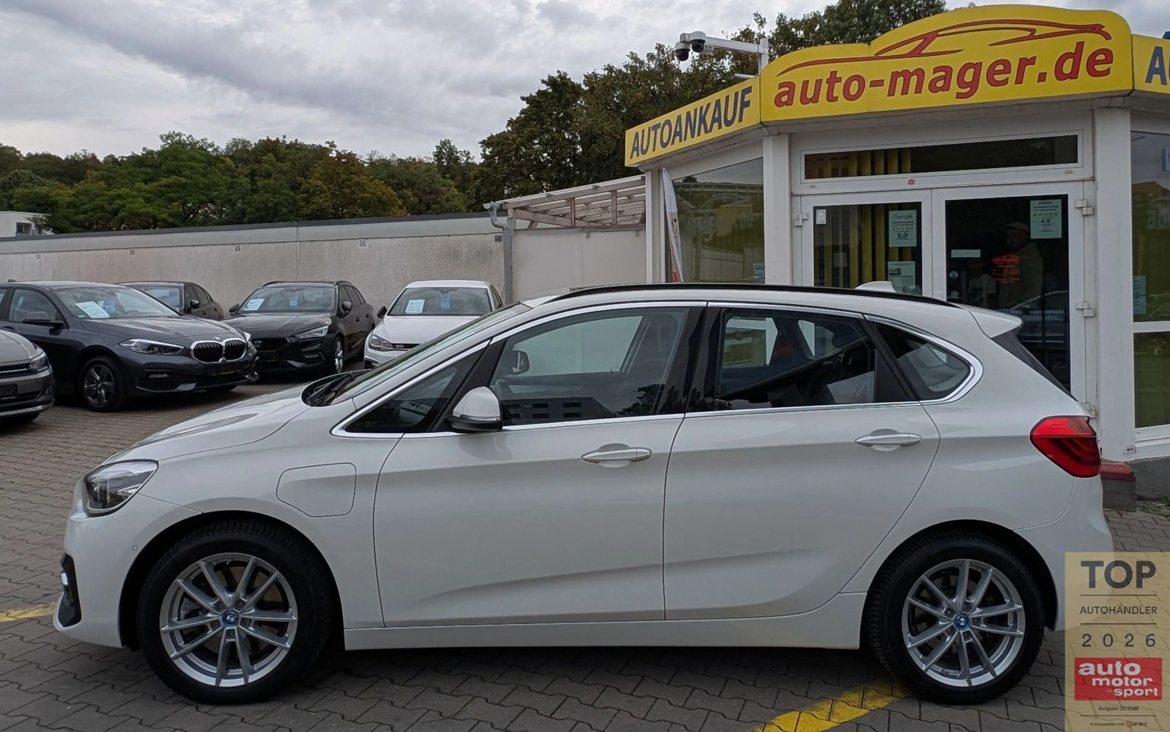 BMW 225 225xe Active Tourer Luxury-Line*ACC*AHK*PANO*HUD — photo 8