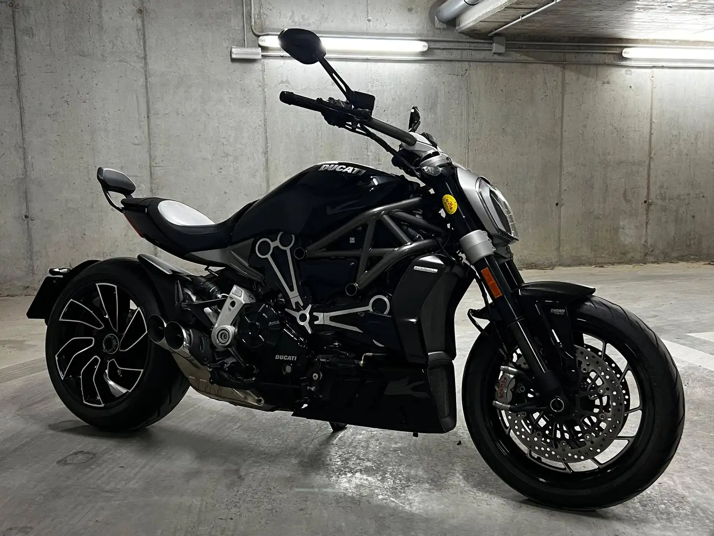 Ducati XDiavel S Negro - 1