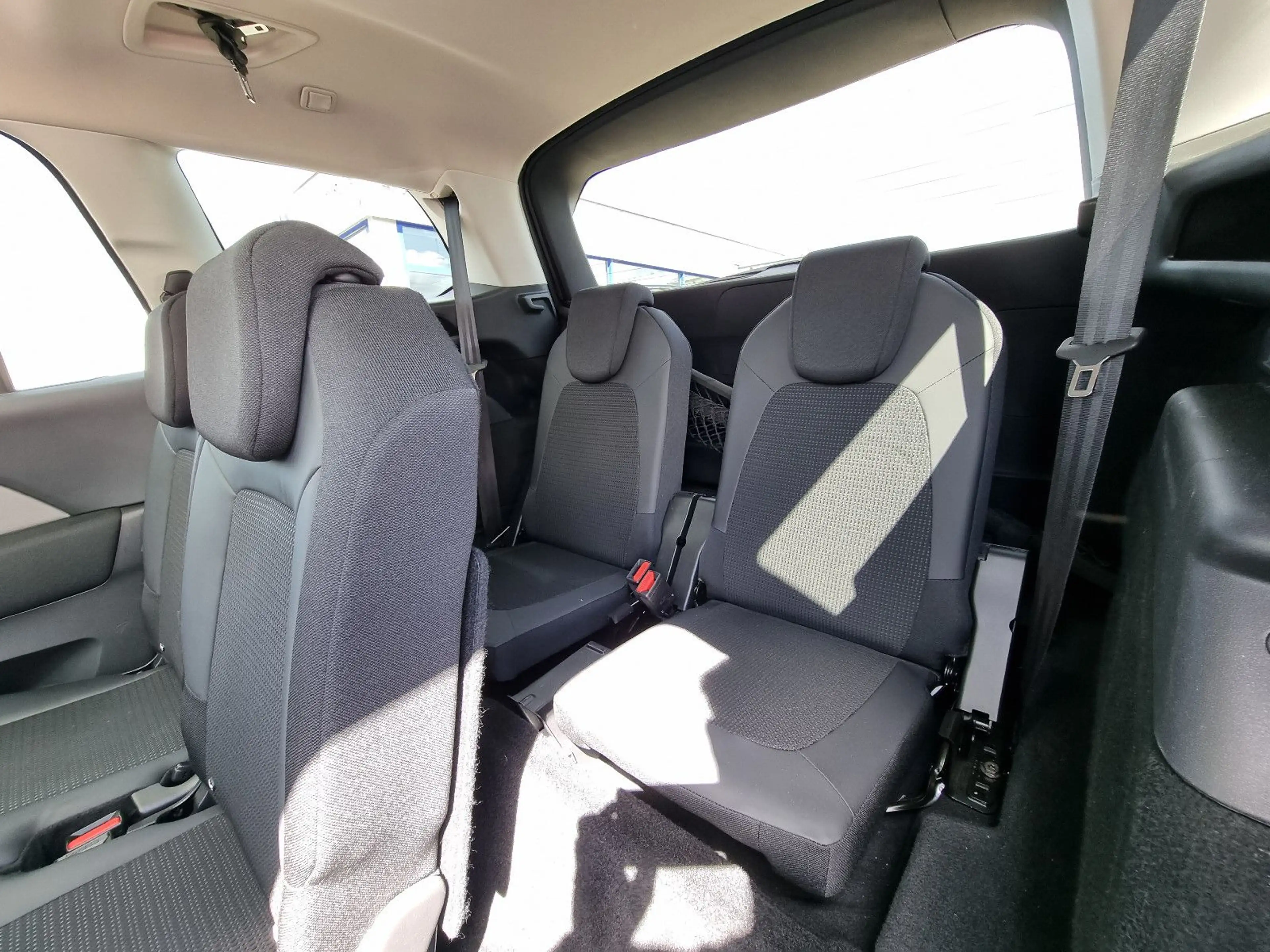 Citroen Grand C4 Picasso Grand C4 SpaceTourer Shine BlueHDi160 EAT8 - AHK — photo 14