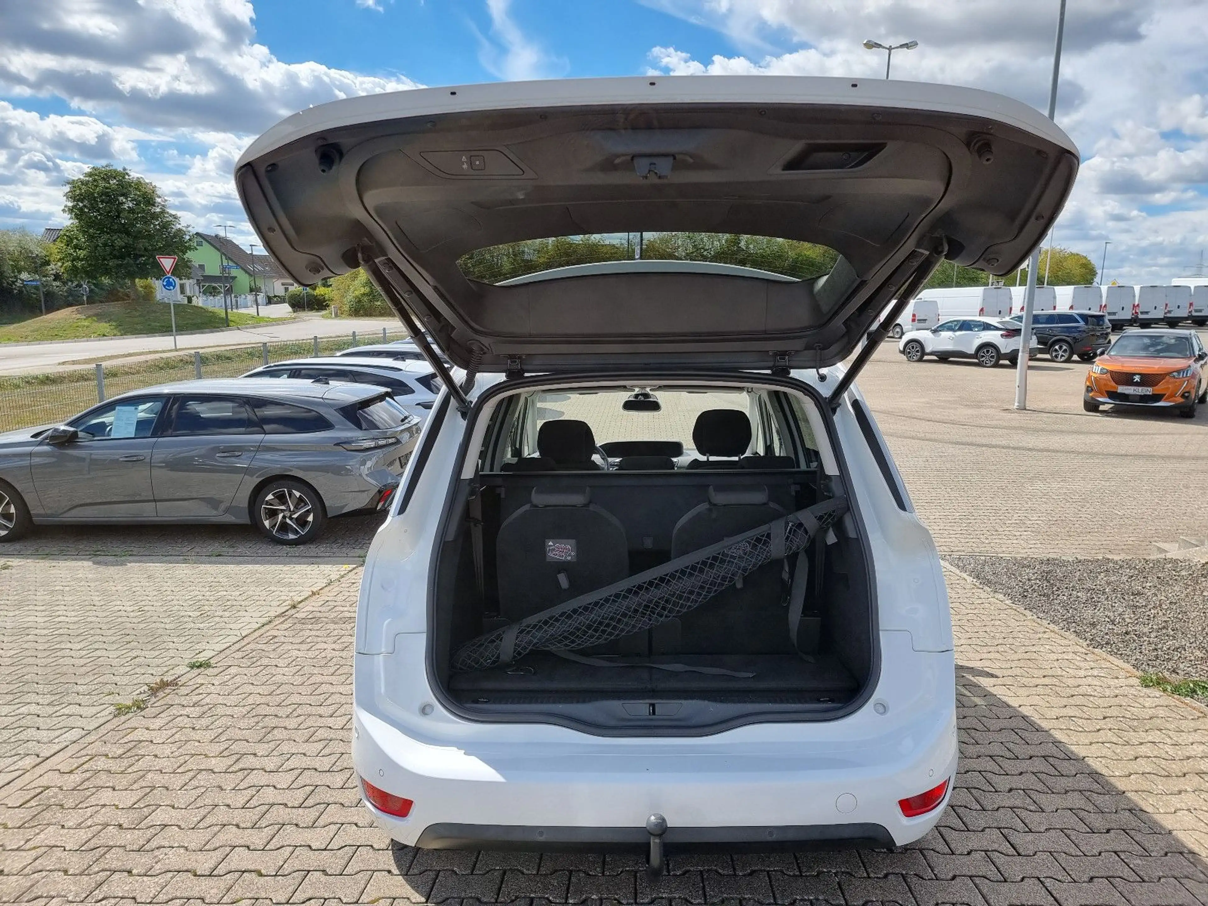 Citroen Grand C4 Picasso Grand C4 SpaceTourer Shine BlueHDi160 EAT8 - AHK — photo 5