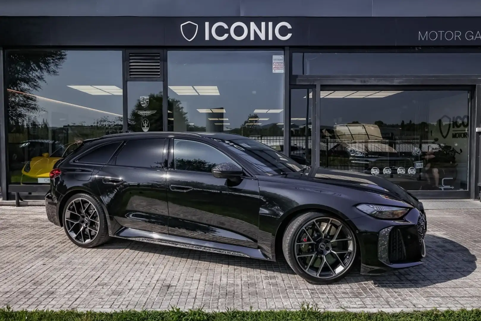 Audi RS5 Avant TFSI e-hybrid Tiptronic 470kW Negro - 1