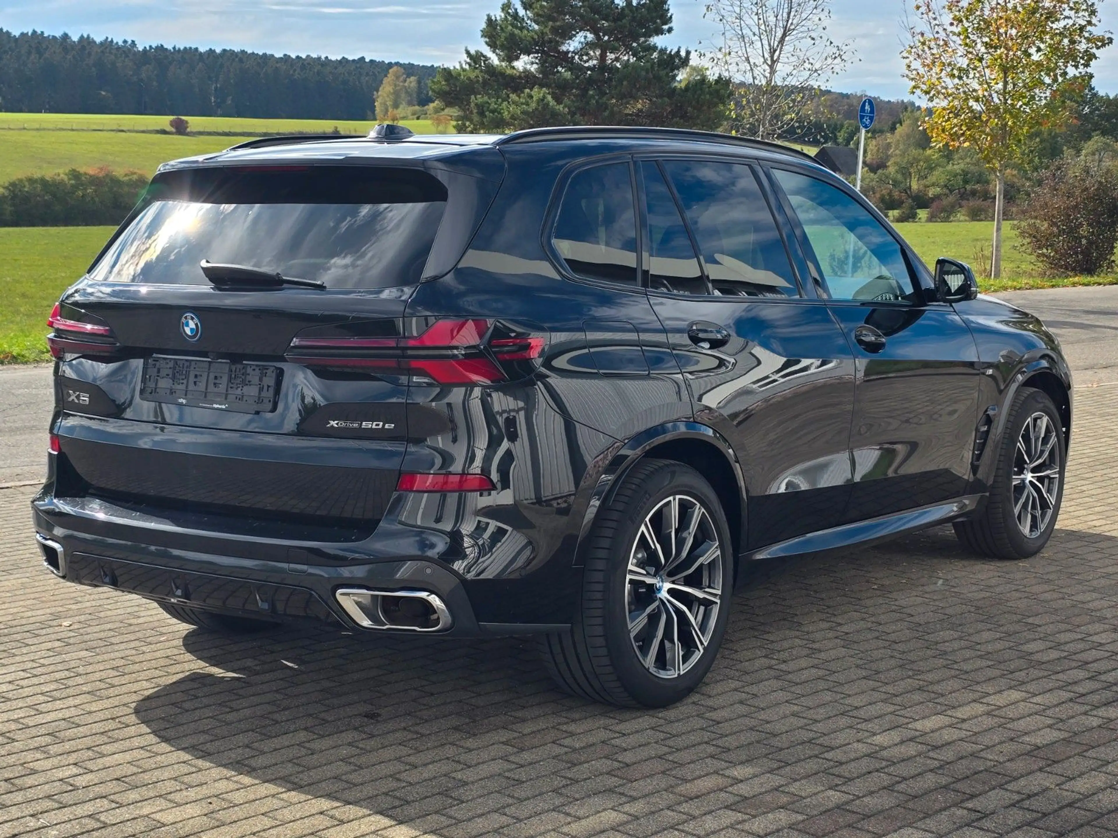 BMW X5 50 e xDrive M Sport/360°/HEADUP/HARMAN/KARDON — photo 4