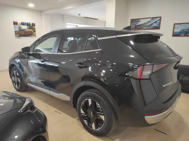 Kia Sportage view 3