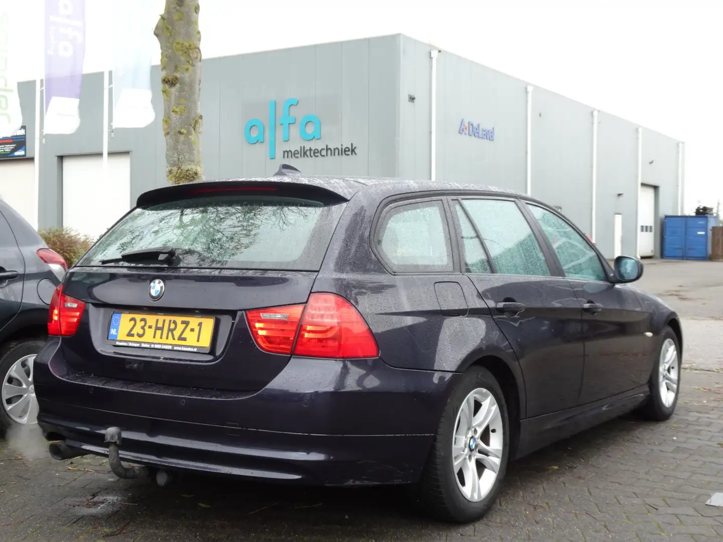 BMW 318 3-serie Touring 318i Business Line Bleu - 2