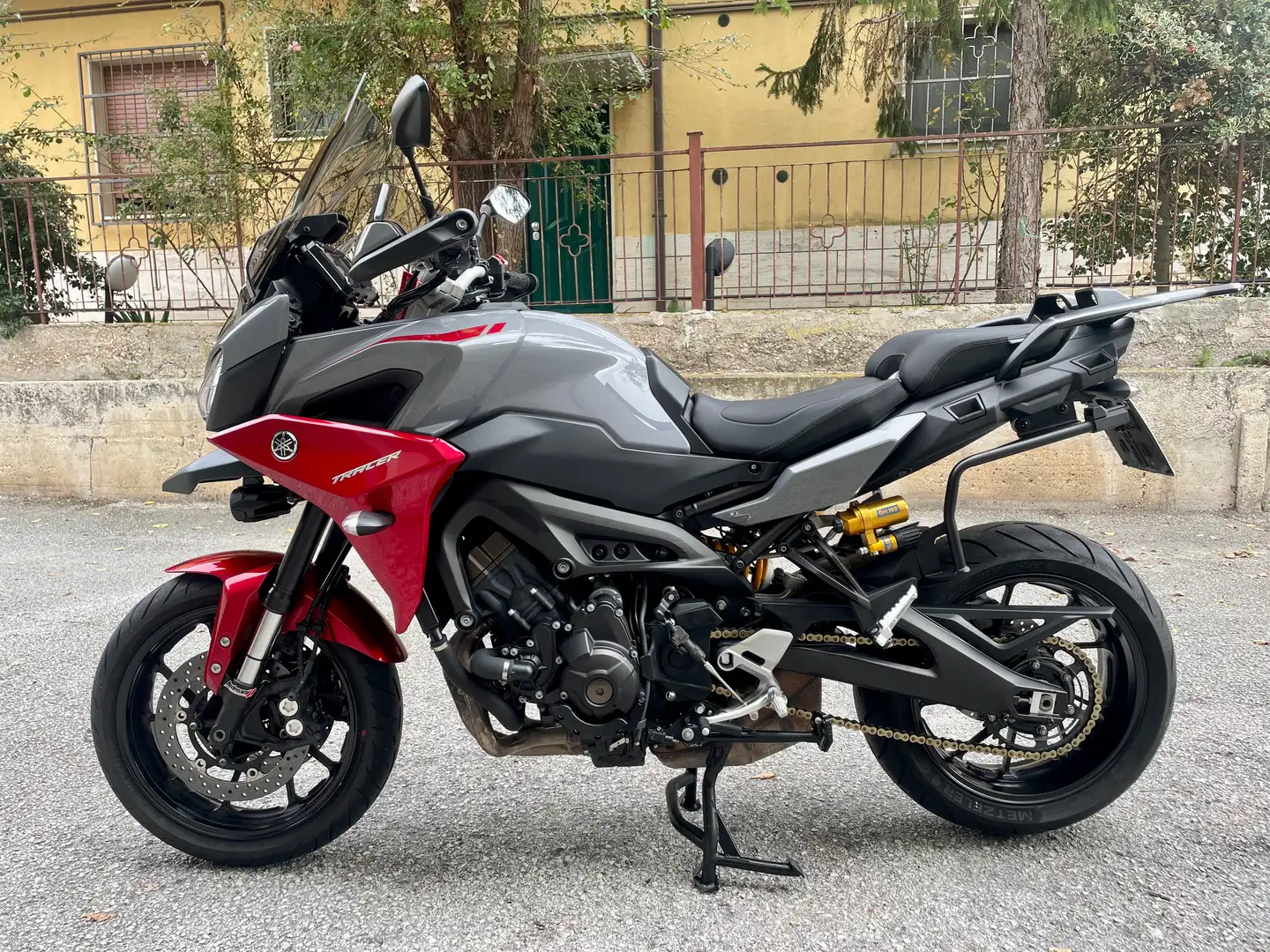 Yamaha Tracer 900 ABS Grau - 1