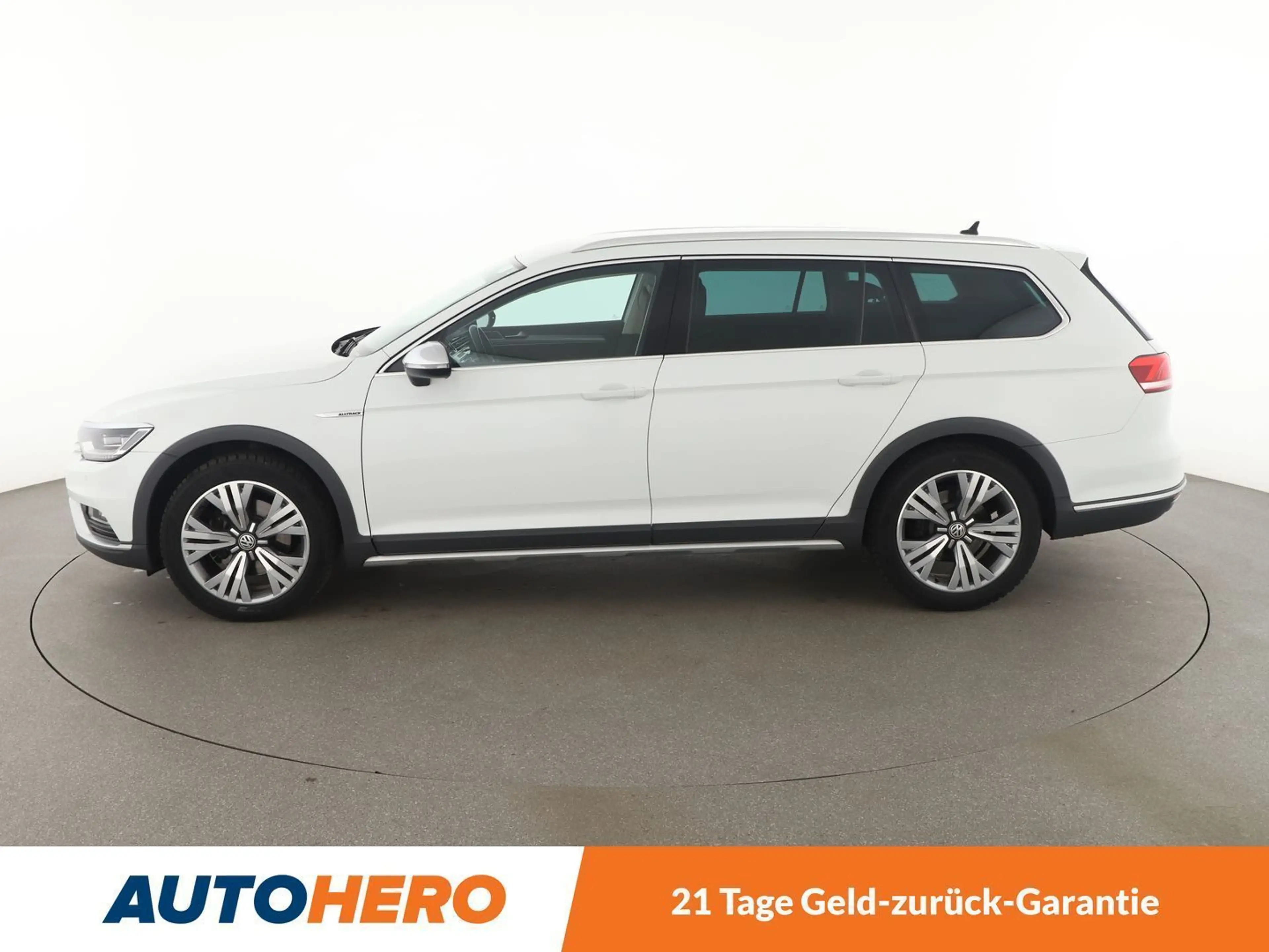 Volkswagen Passat Alltrack 2.0 TDI 4Motion BMT Aut.*LED*NAVI*ACC*CAM*PDC*SHZ* — photo 3