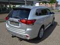 Mitsubishi Outlander PHEV Plus 4WD+ FA Paket Gümüş rengi - thumbnail 3
