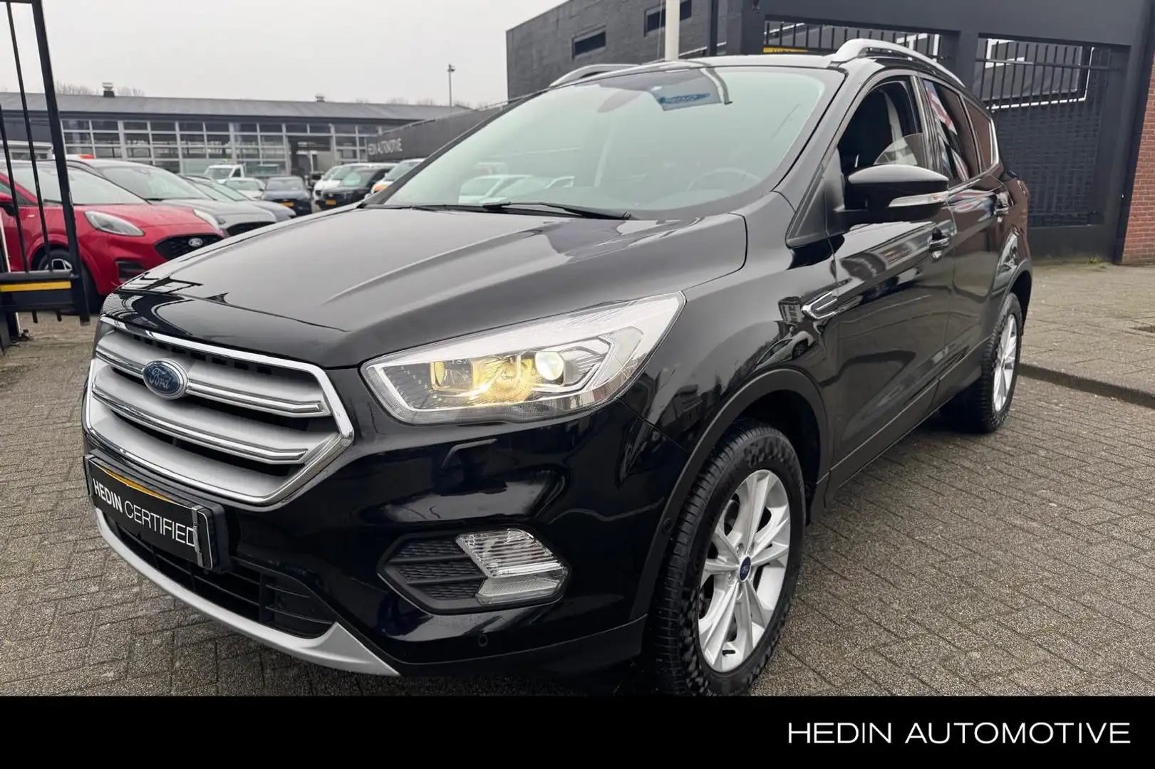 Ford Kuga 1.5 EcoBoost Titanium | Wegklapbare trekhaak | Son Zwart - 1