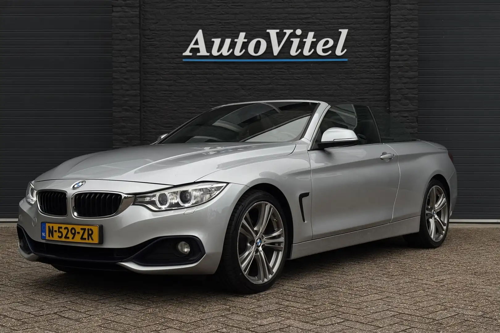 BMW 420 4-serie Cabrio 420i | Sportleder | Stoel-Stuur-Nek Zilver - 1