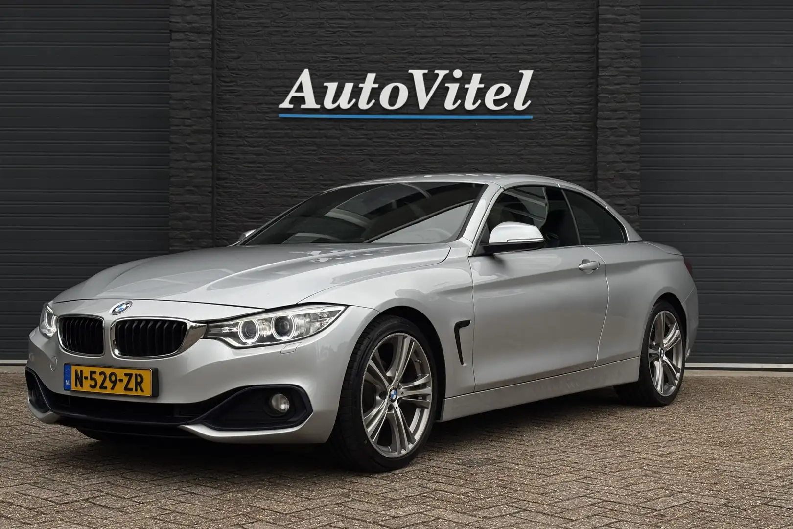 BMW 420 4-serie Cabrio 420i | Sportleder | Stoel-Stuur-Nek Zilver - 2