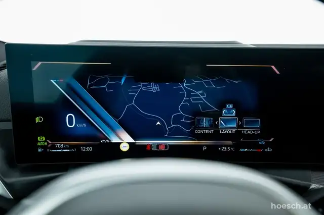 BMW M view 11