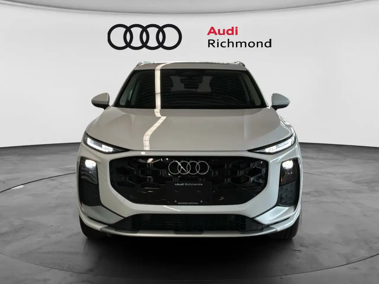 Audi Q3 снимка Audi Q3