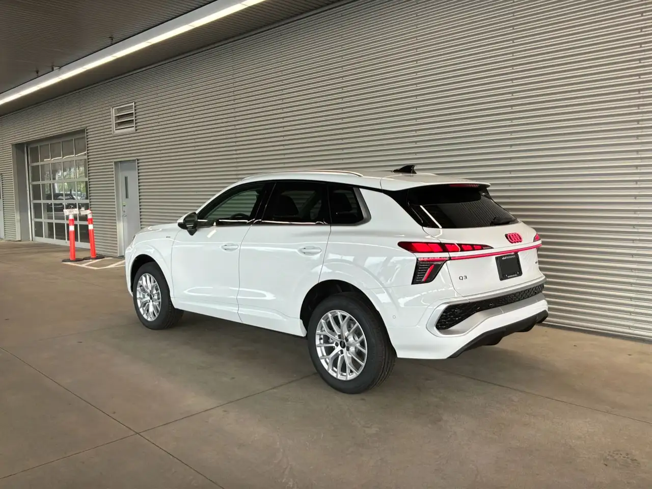 Audi Q3 снимка Audi Q3