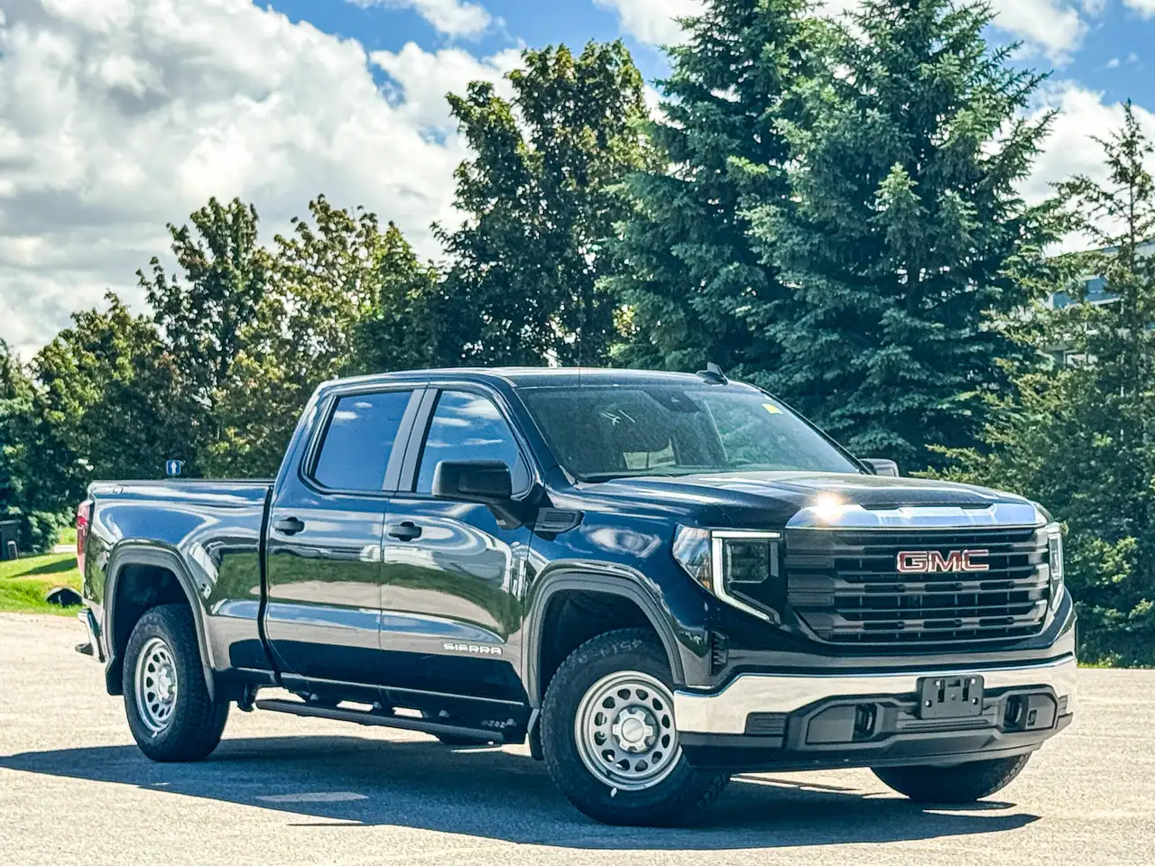 GMC Sierra 1500 снимка GMC Sierra 1500