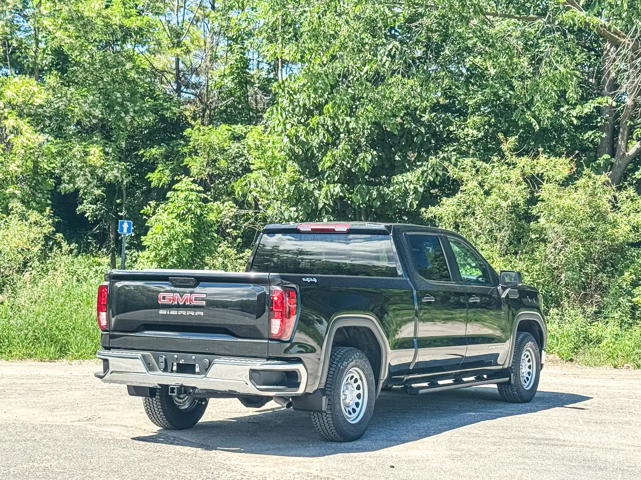 GMC Sierra 1500 снимка GMC Sierra 1500