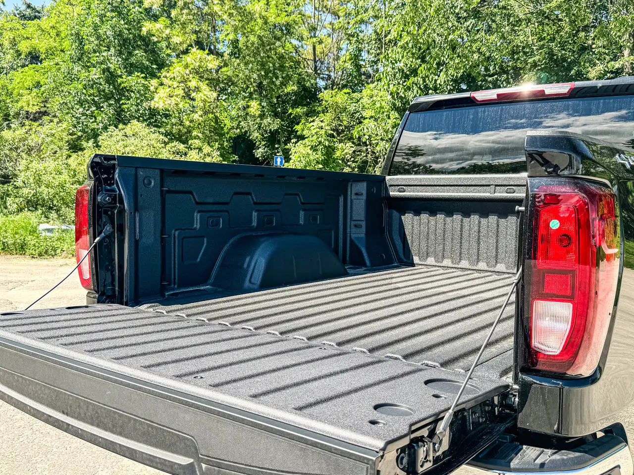 GMC Sierra 1500 снимка GMC Sierra 1500