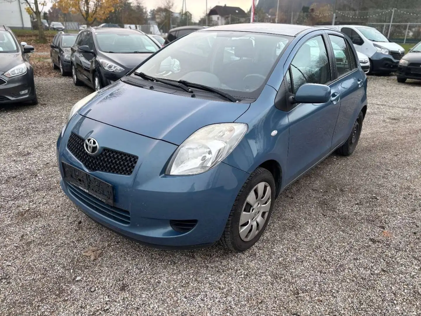 Toyota Yaris Yaris 1,0 VVT-i Linea Sol Linea Sol Blau - 1