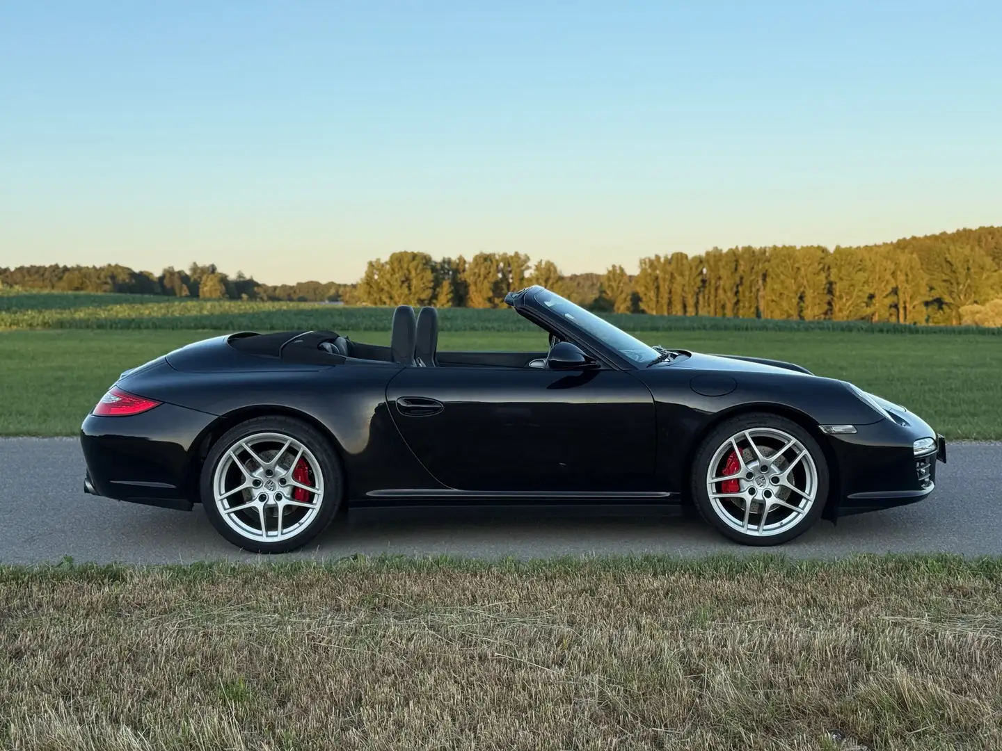 Porsche 997 911 Carrera 4S Cabriolet * Schalter * Scheckheft Black - 2