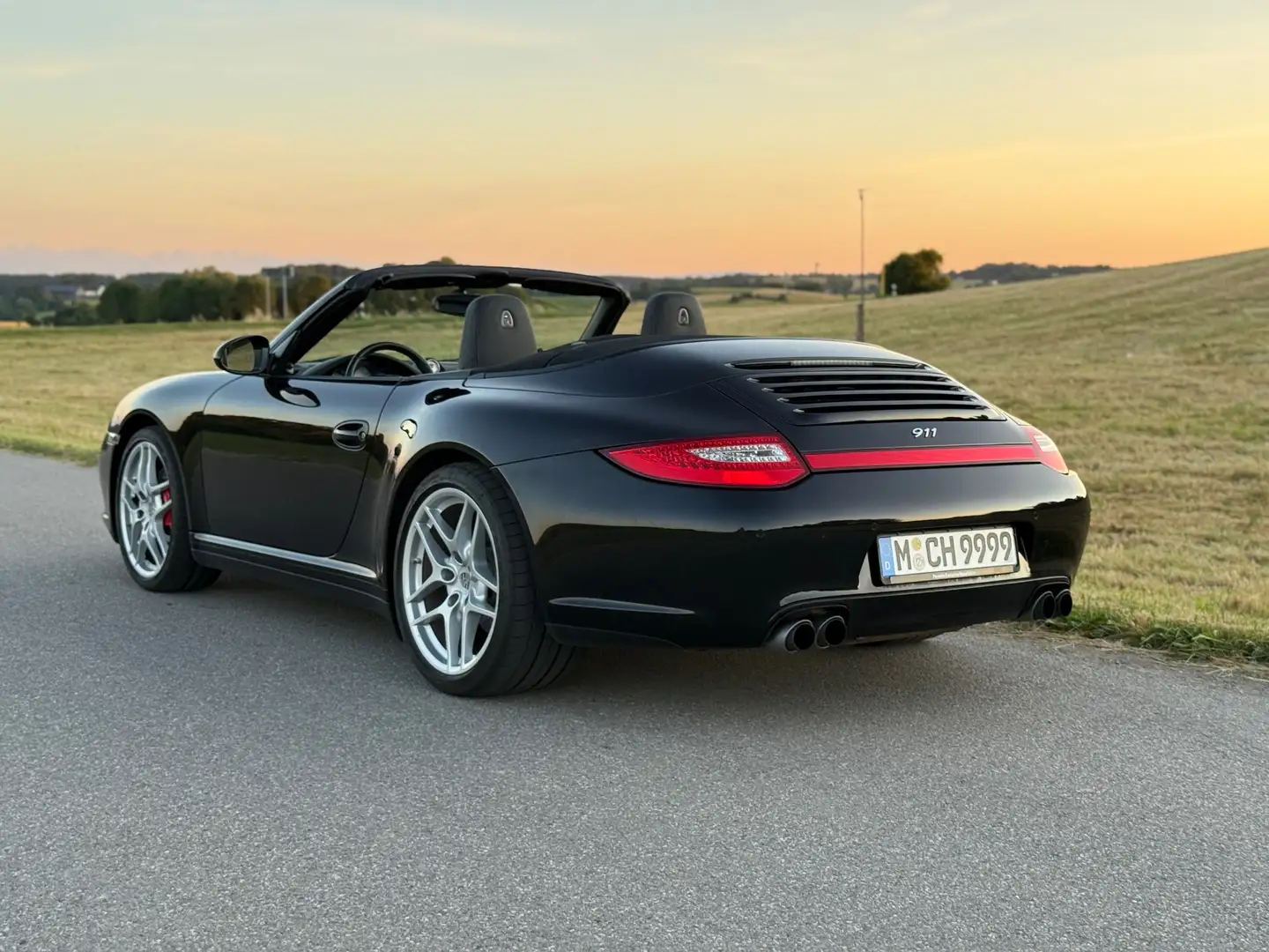 Porsche 997 911 Carrera 4S Cabriolet * Schalter * Scheckheft Schwarz - 1