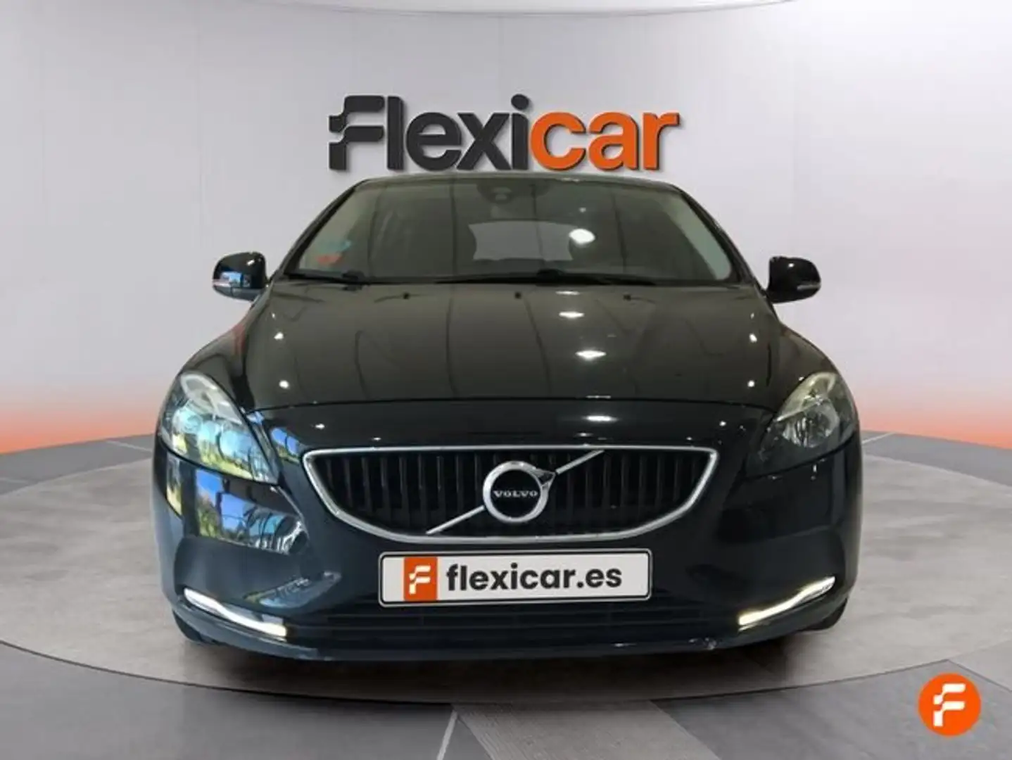 Volvo V40 D3 Inscription 150 Negro - 2