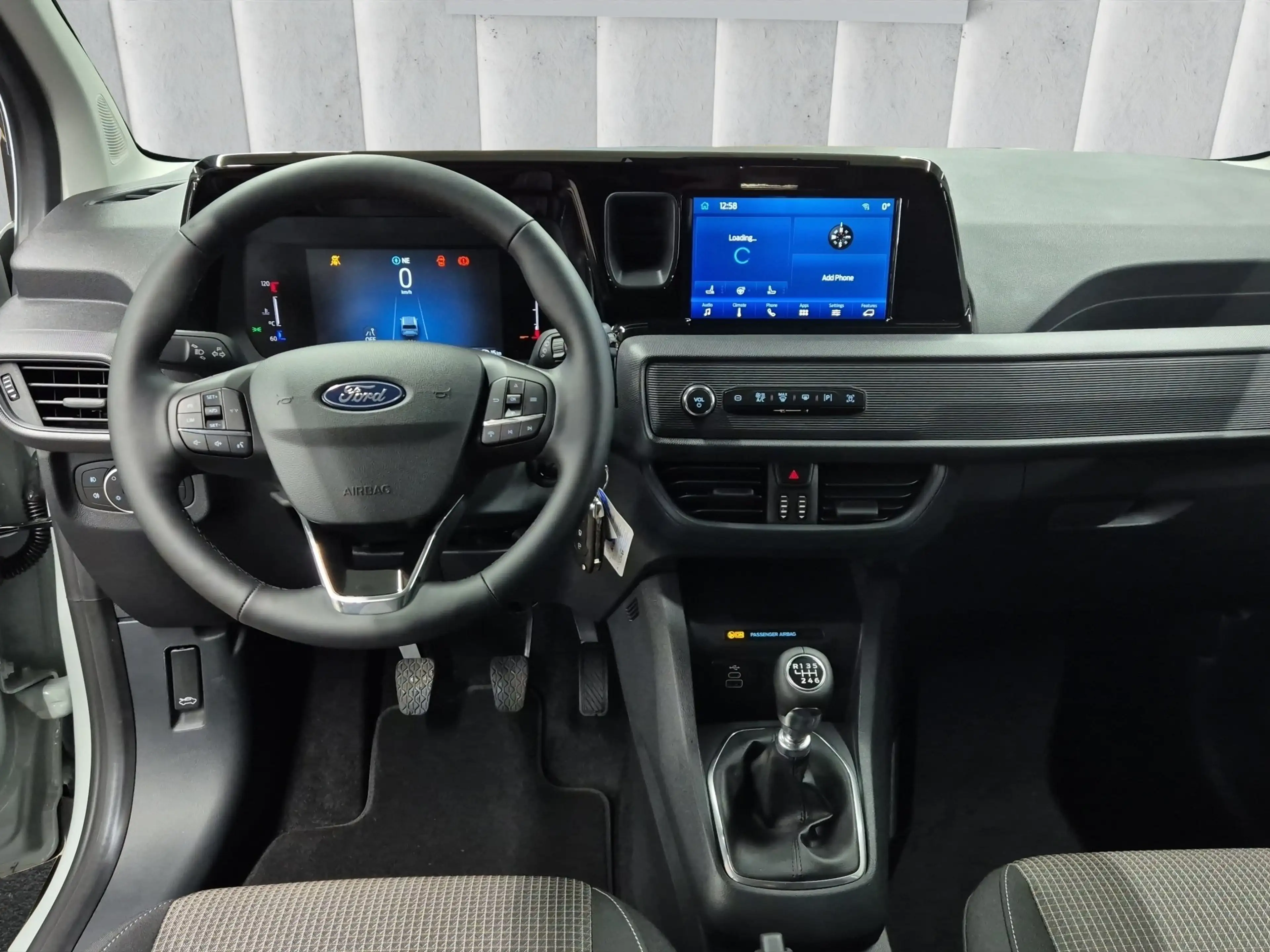 Ford Tourneo Courier Trend PDC BLUETOOTH WINTER-PAKET — photo 12