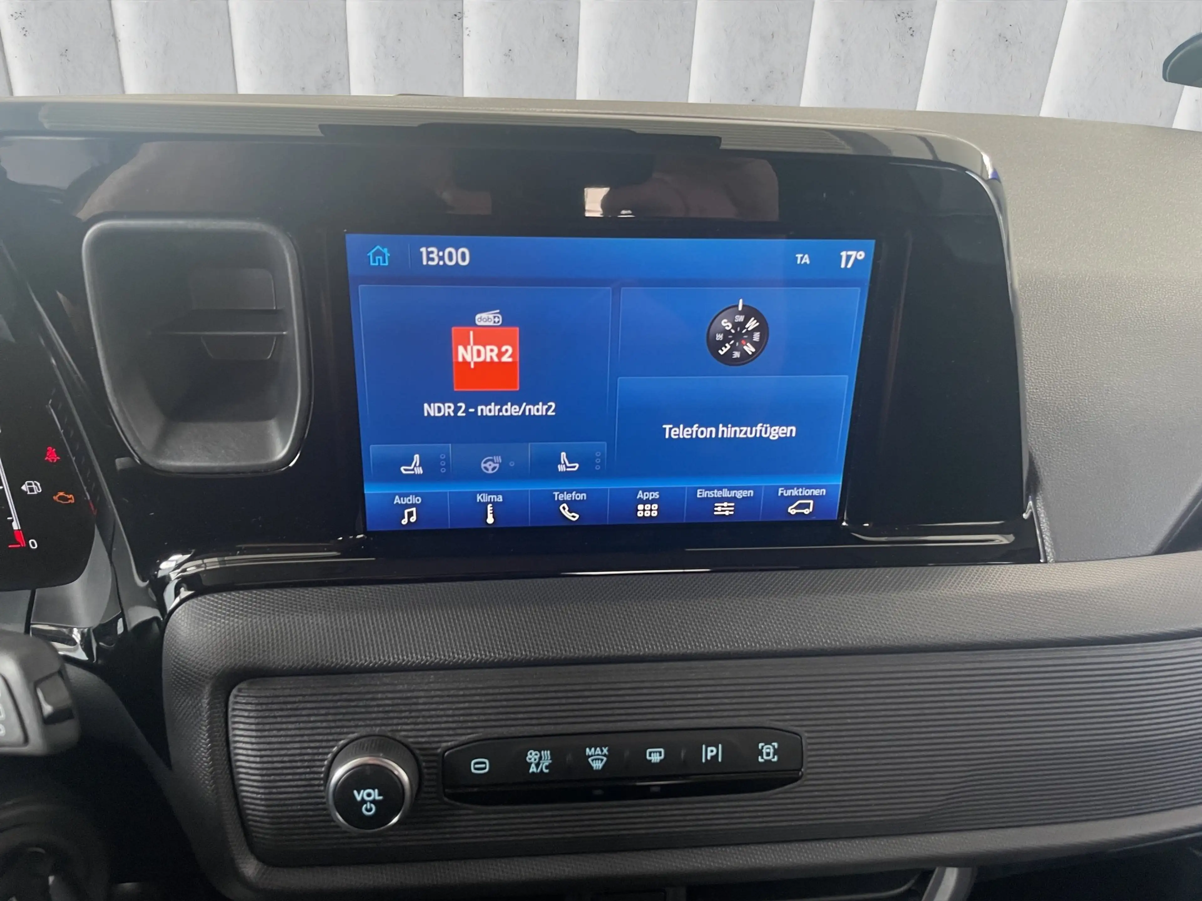 Ford Tourneo Courier Trend PDC BLUETOOTH WINTER-PAKET — photo 15