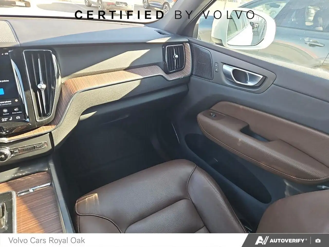 Volvo XC60 снимка Volvo XC60