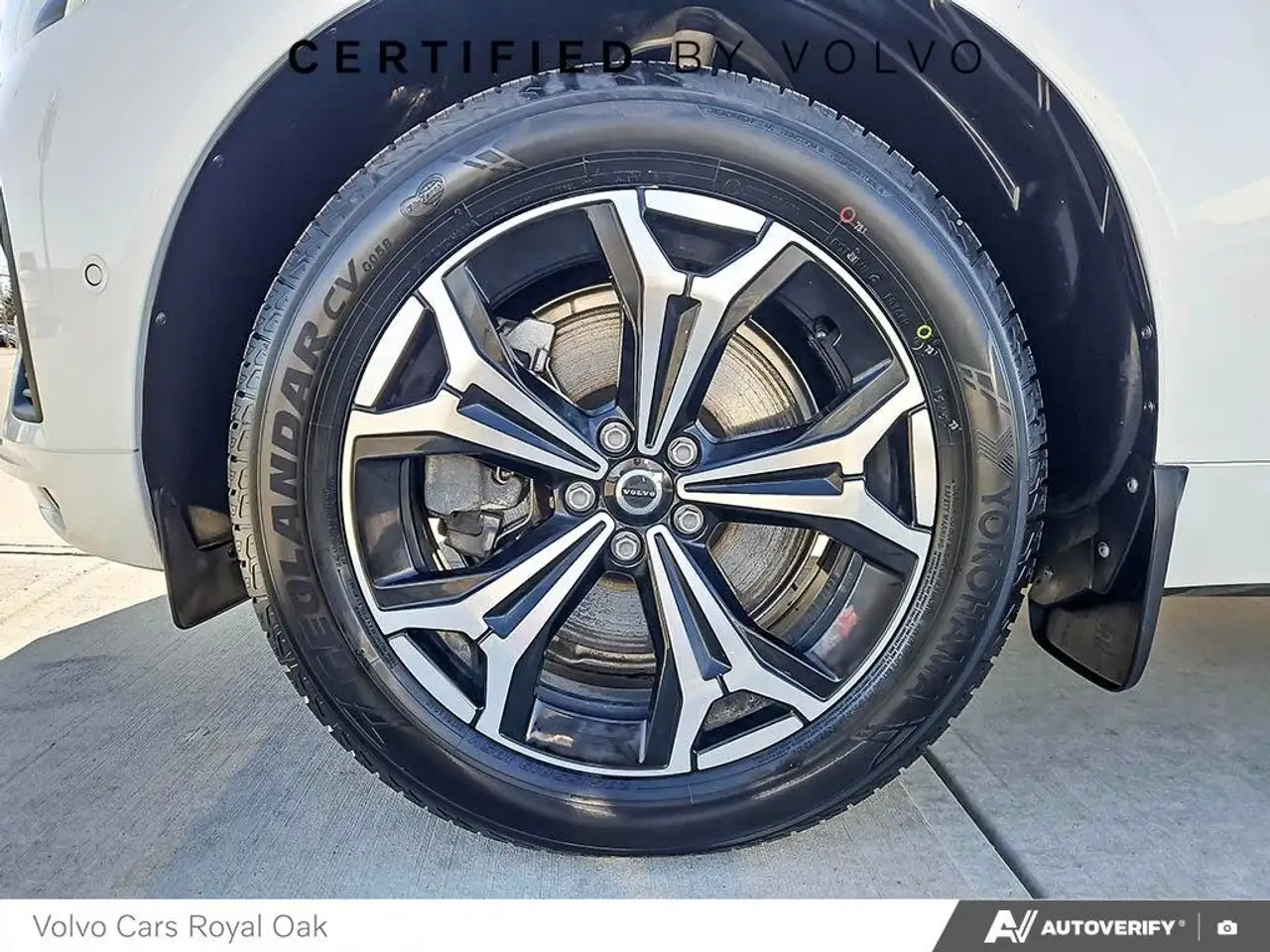 Volvo XC60 снимка Volvo XC60
