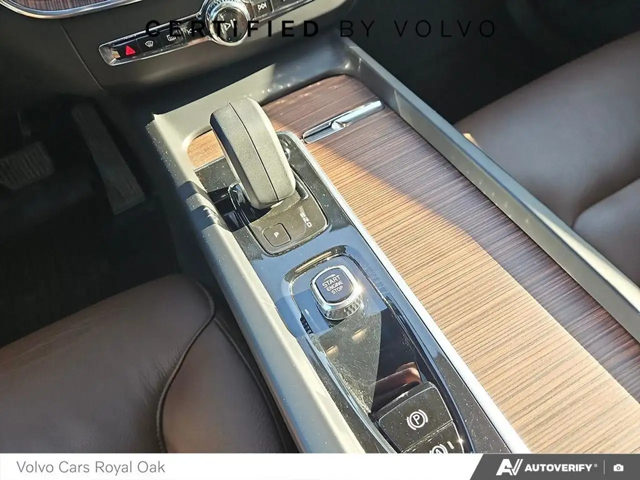 Volvo XC60 снимка Volvo XC60