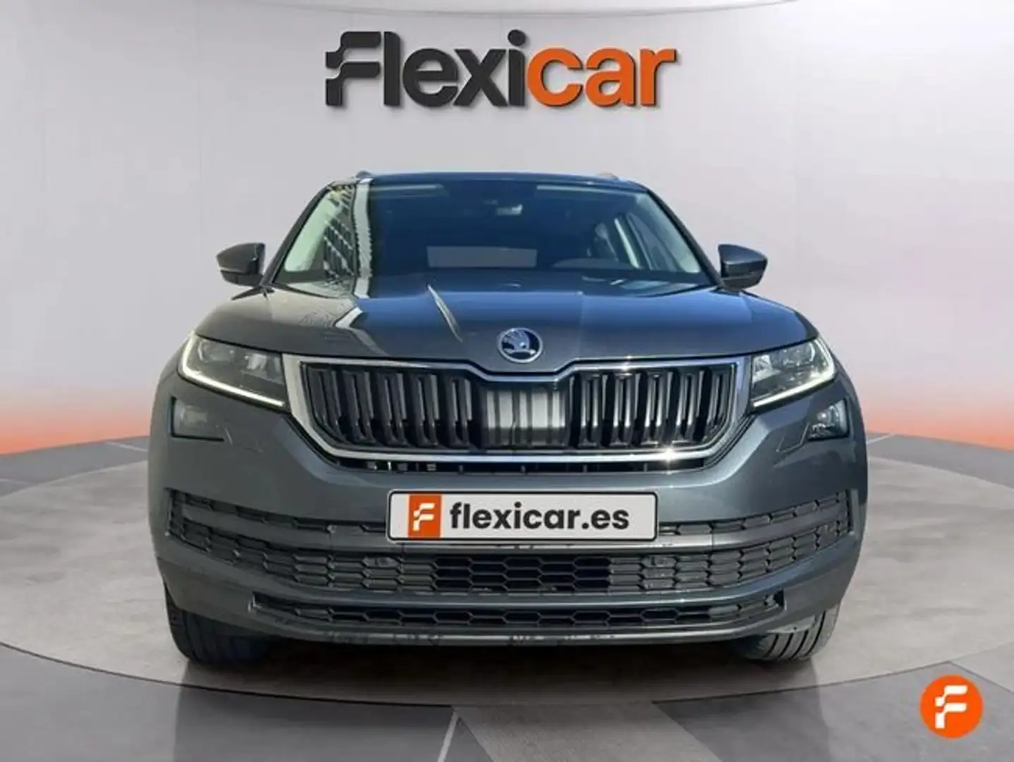 Skoda Kodiaq 2.0TDI AB tech Style 4x2 DSG 110kW Gris - 2