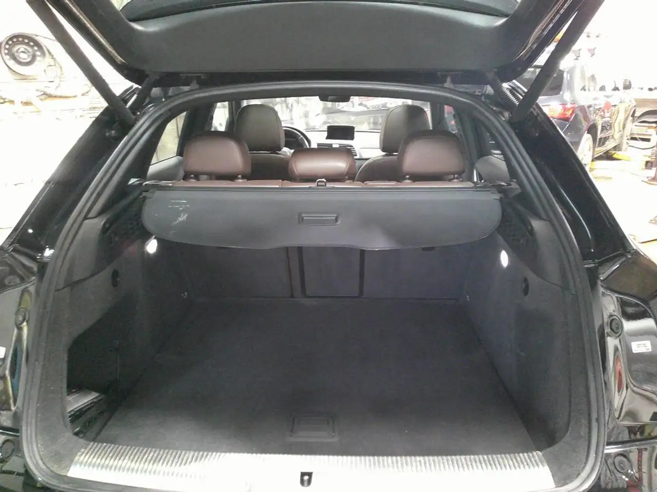 Audi Q3 photo Audi Q3