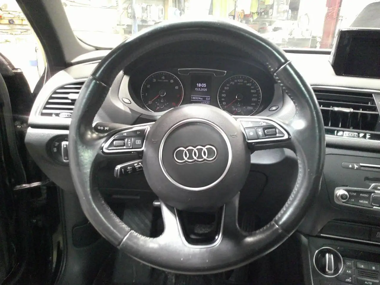 Audi Q3 photo Audi Q3