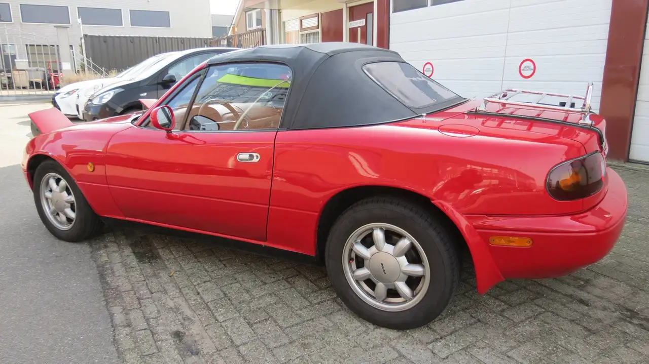 Mazda MX-5 1.6i, foto 6