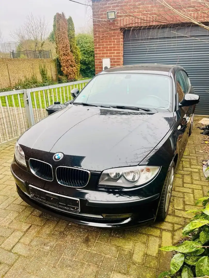 BMW 116 116i Noir - 2