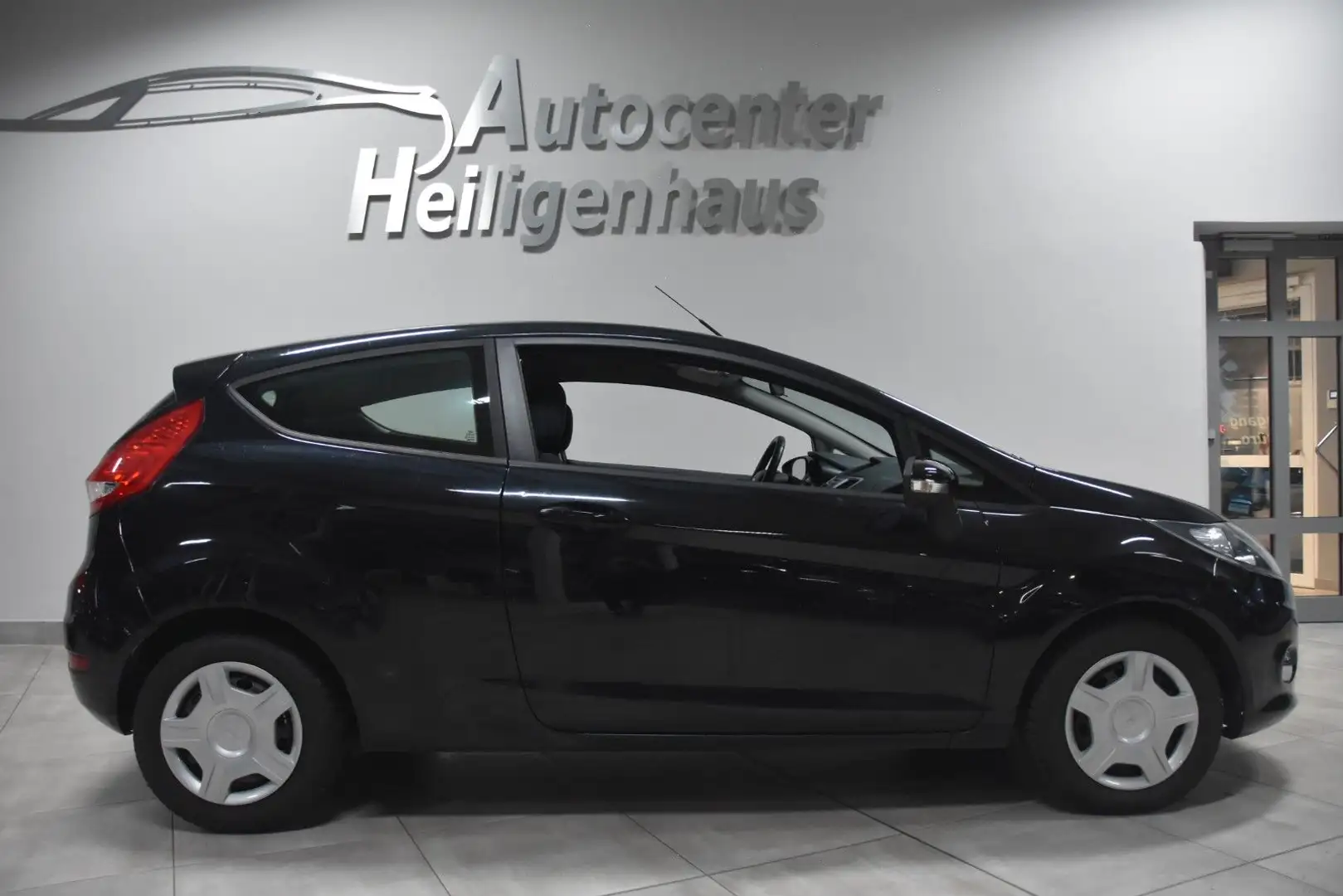 Ford Fiesta Trend Sitzheizung Bluetooth Schwarz - 1