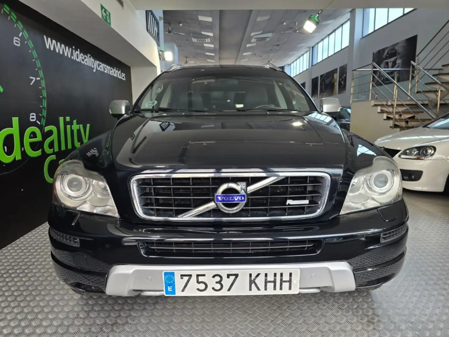 Volvo XC90 D5 R-Design 7pl. AWD Aut. 200 Negro - 2